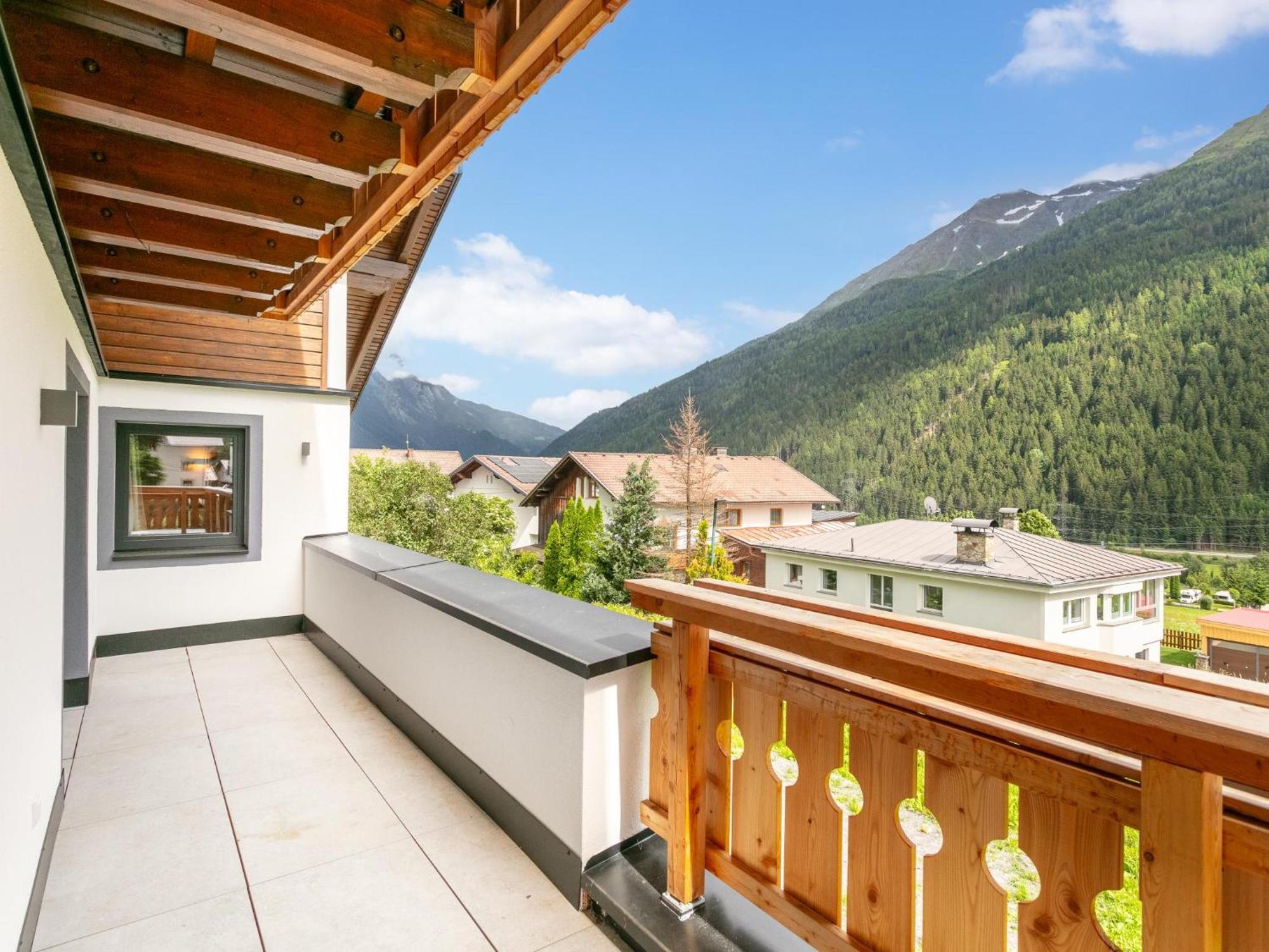 Alpenlodge Pettneu Lodge 2 Pettneu am Arlberg Dış mekan fotoğraf